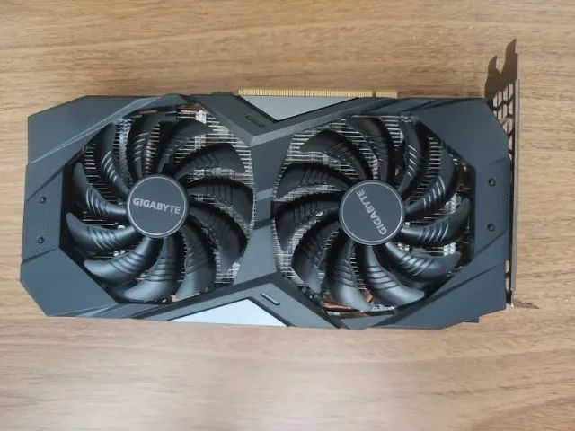 GTX 1660 Super - Foto 5