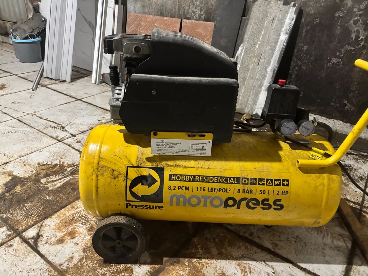 Compressor Motopress 2HP - 50L - 8 BAR
