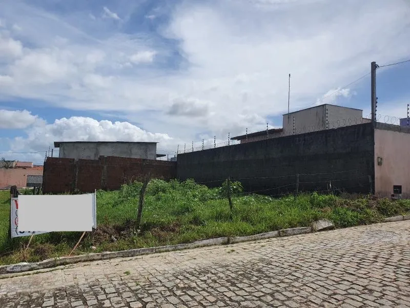 Vendo terreno em São Gonçalo