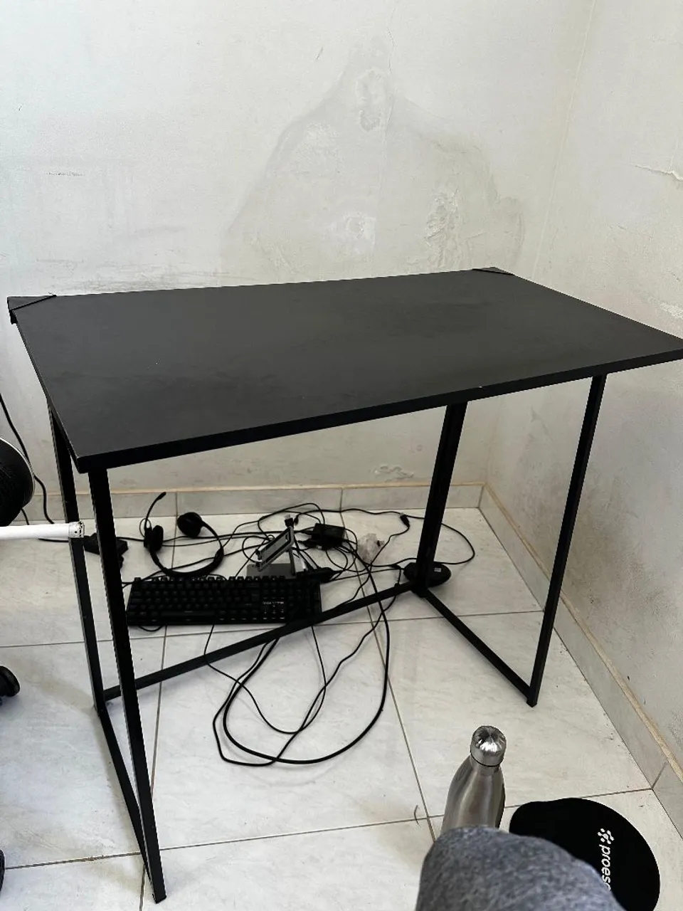 Mesa para computador preta