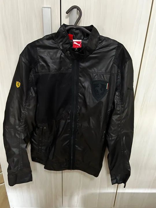 Corta vento Ferrari/Puma sem uso *importada*  TAM G