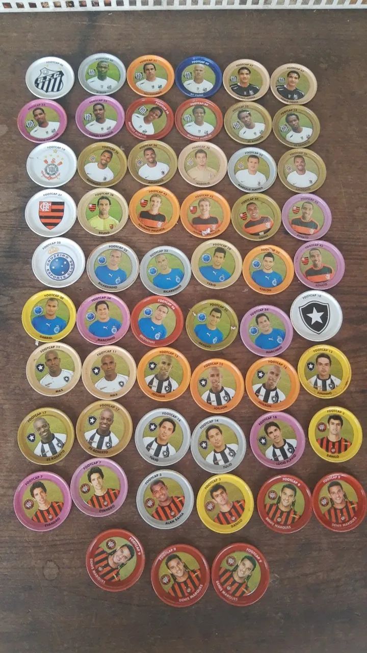 57 tazos colecionáveis de time 