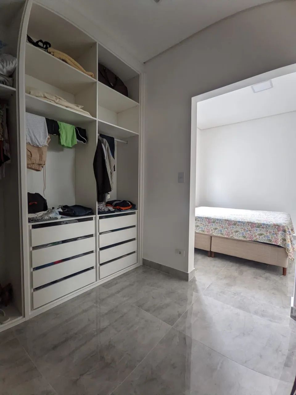 VGC - CA2417 - Casa Terrea 3 suites área gourmet e quintal - Estuda Permuta - Foto 2