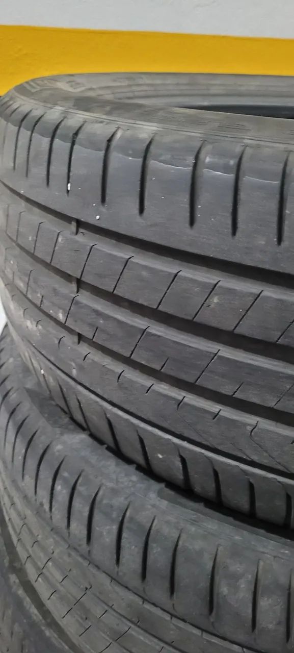 Pneus usados 235/50 R19 - Foto 4