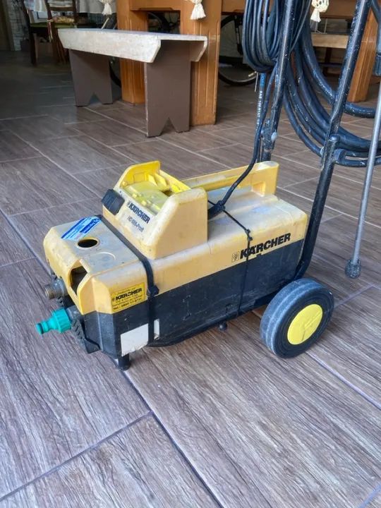 Lavadora de alta pressão karcher profissional 