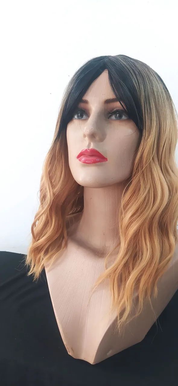 Peruca loira ondulada - Foto 3