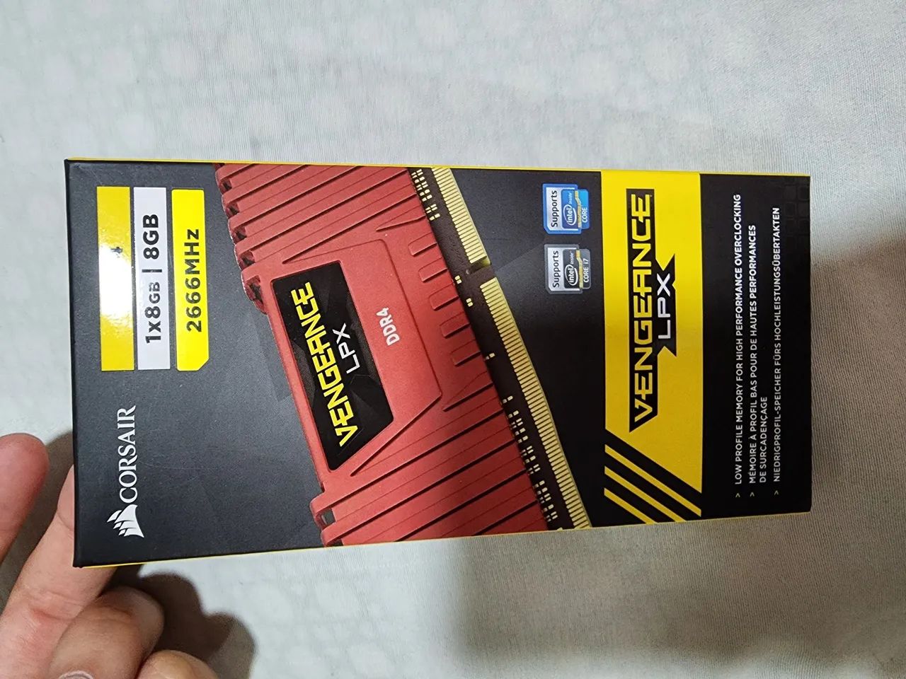 Memória RAM Corsair Vengeance LPX DDR4 8Gb8GB 2666MHz