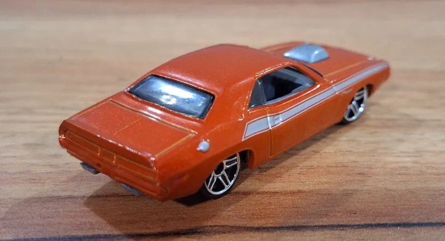 Hot Wheels '70 Dodge Hemi Challenger - Web Trading Cars Series (Loose) - Foto 3