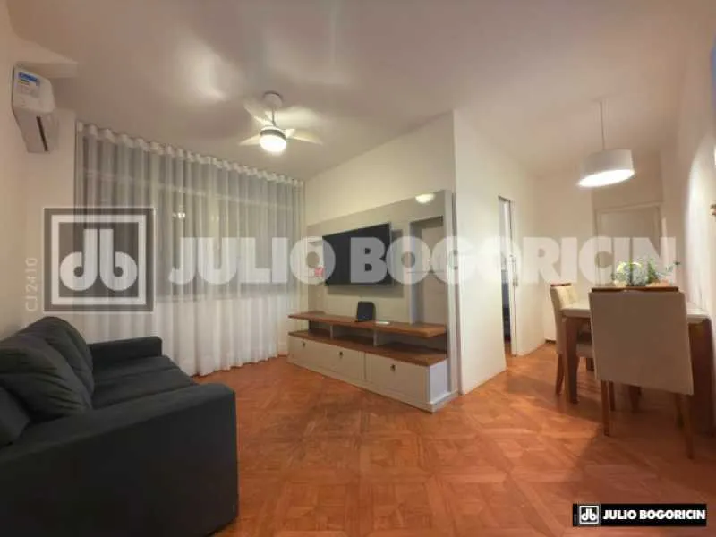 Imóvel na qudra da praia 2 quartos para locação pronto para morar !