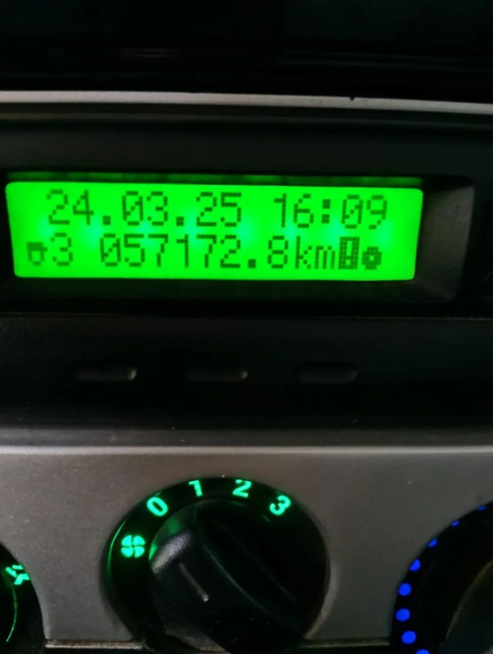 Iveco vertis 90v18 com apenas 57.000 km - Foto 5