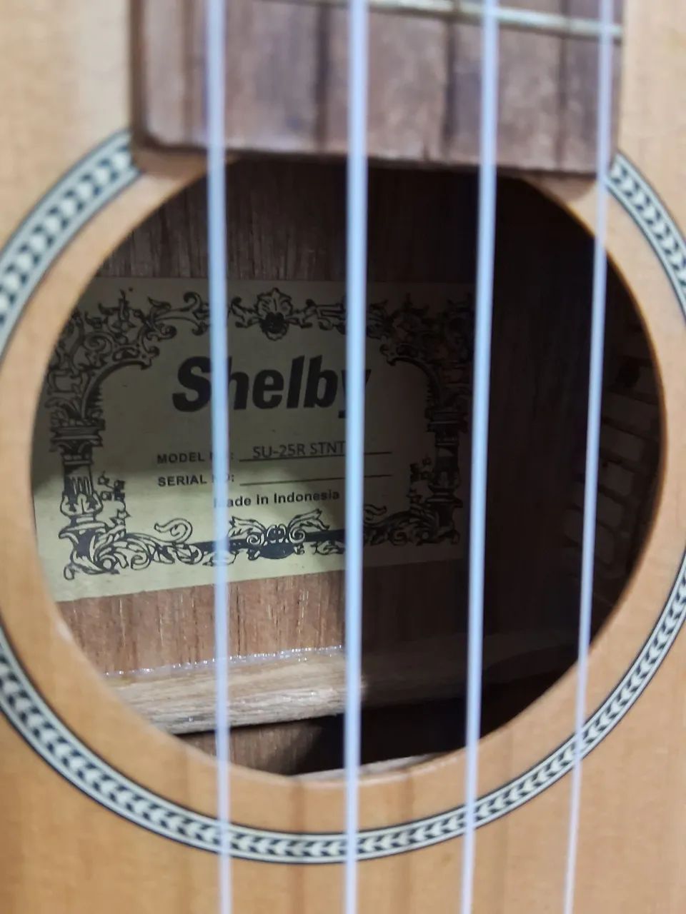 Ukulele Shelby SU25  - Foto 4