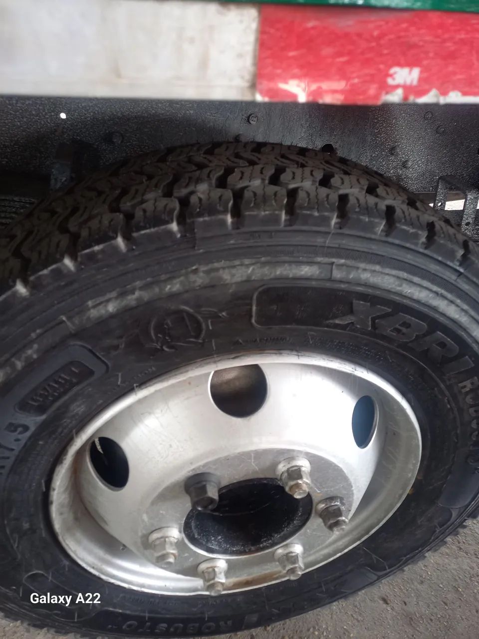 Caminhão VW 5.140 Delivery Baú em ótimo estado - Foto 5