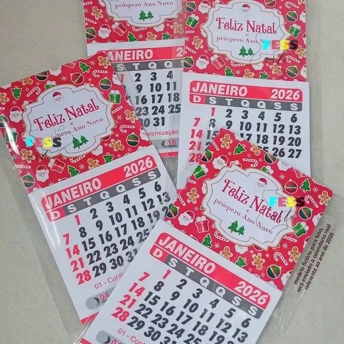 100 Mini calendário com imã