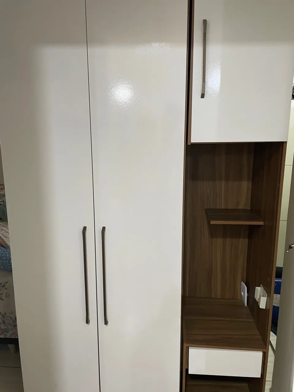 Guarda-Roupa Moderno e Funcional
