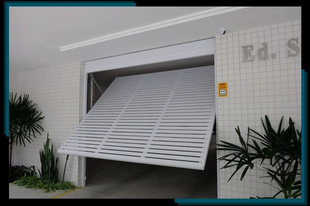 Porta de garagem basculante em alumínio( fabricação) - Foto 4