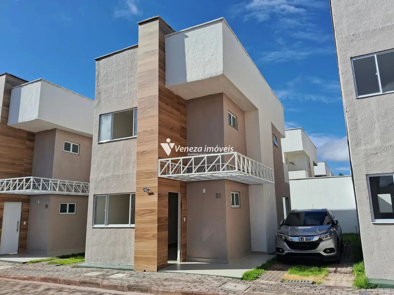 Casa NOVA duplex em Condomínio para aluguel