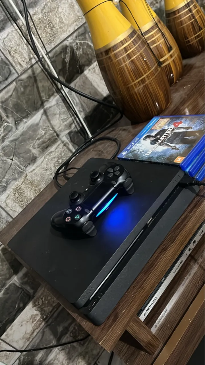 PS4 Slim 1tb + 1Controle