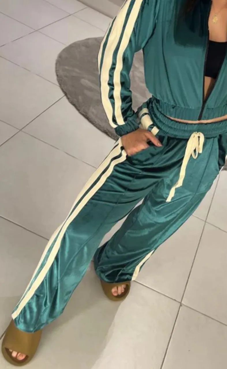 Calça moletom verde 