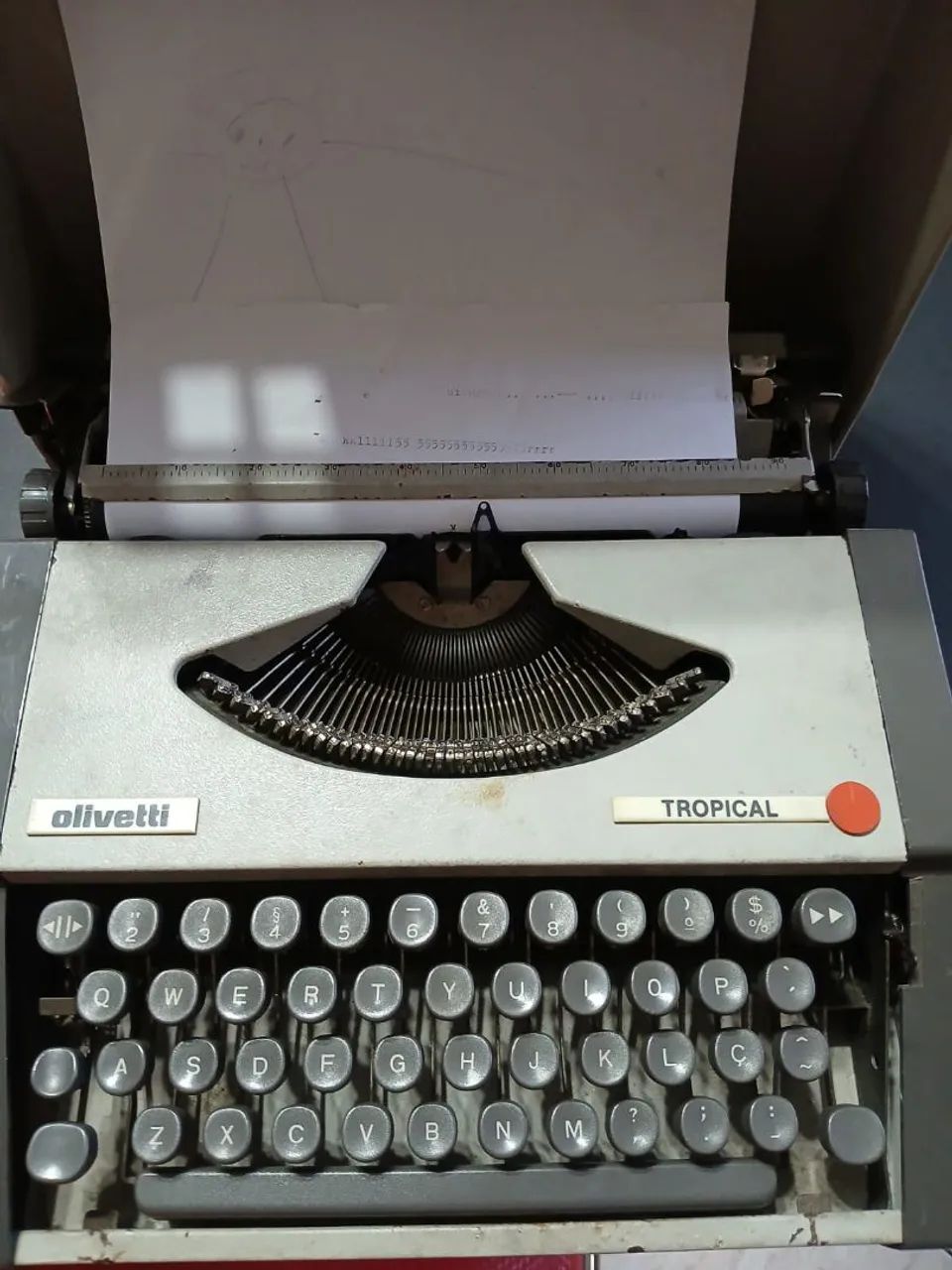Máquina de escrever Olivetti tropical  - Foto 3