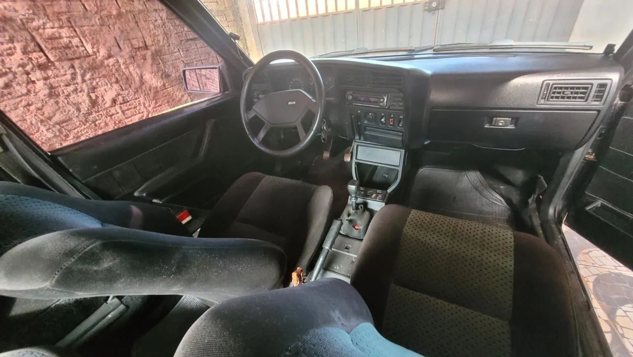 Vendo monza 90 completo funciona tudo - Foto 3