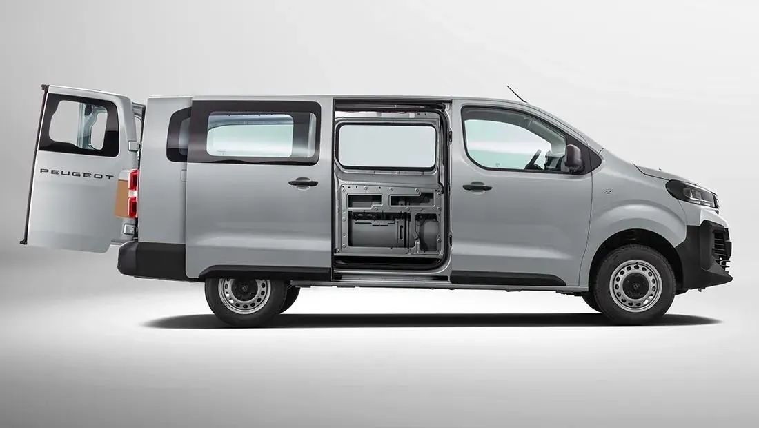 EXPERT CARGO 2.2 TURBO  BRANCA 2025/2025 - Foto 6