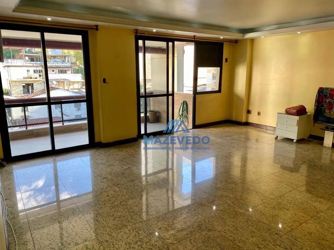 Apartamento com 3 dormitórios à venda, 150 m² por R$ 590.000,00 - Centro - Nova Iguaçu/RJ