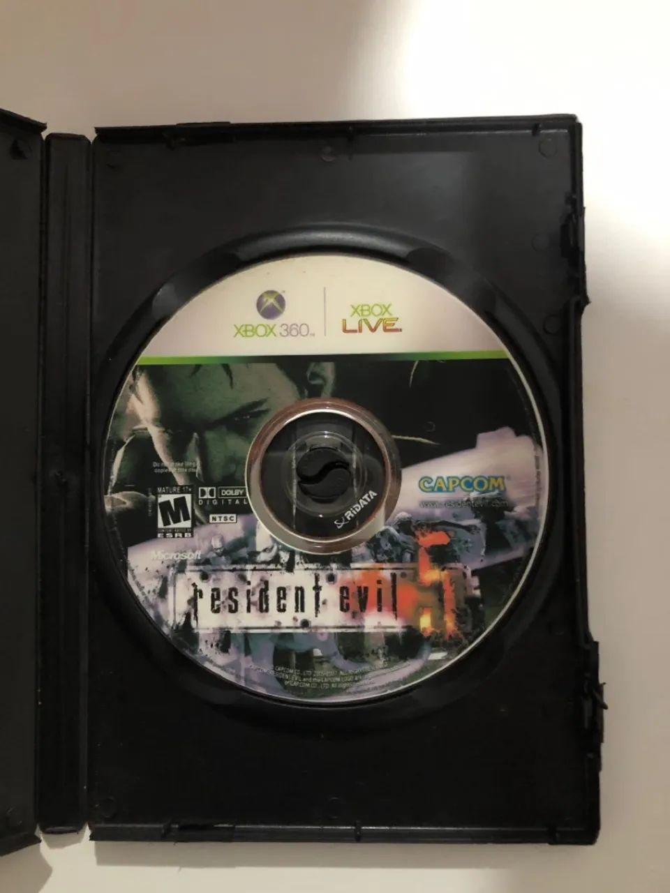 3 Jogos Xbox 360 - Lego Star Wars, Resident Evil e Street Fighter IV - Foto 3