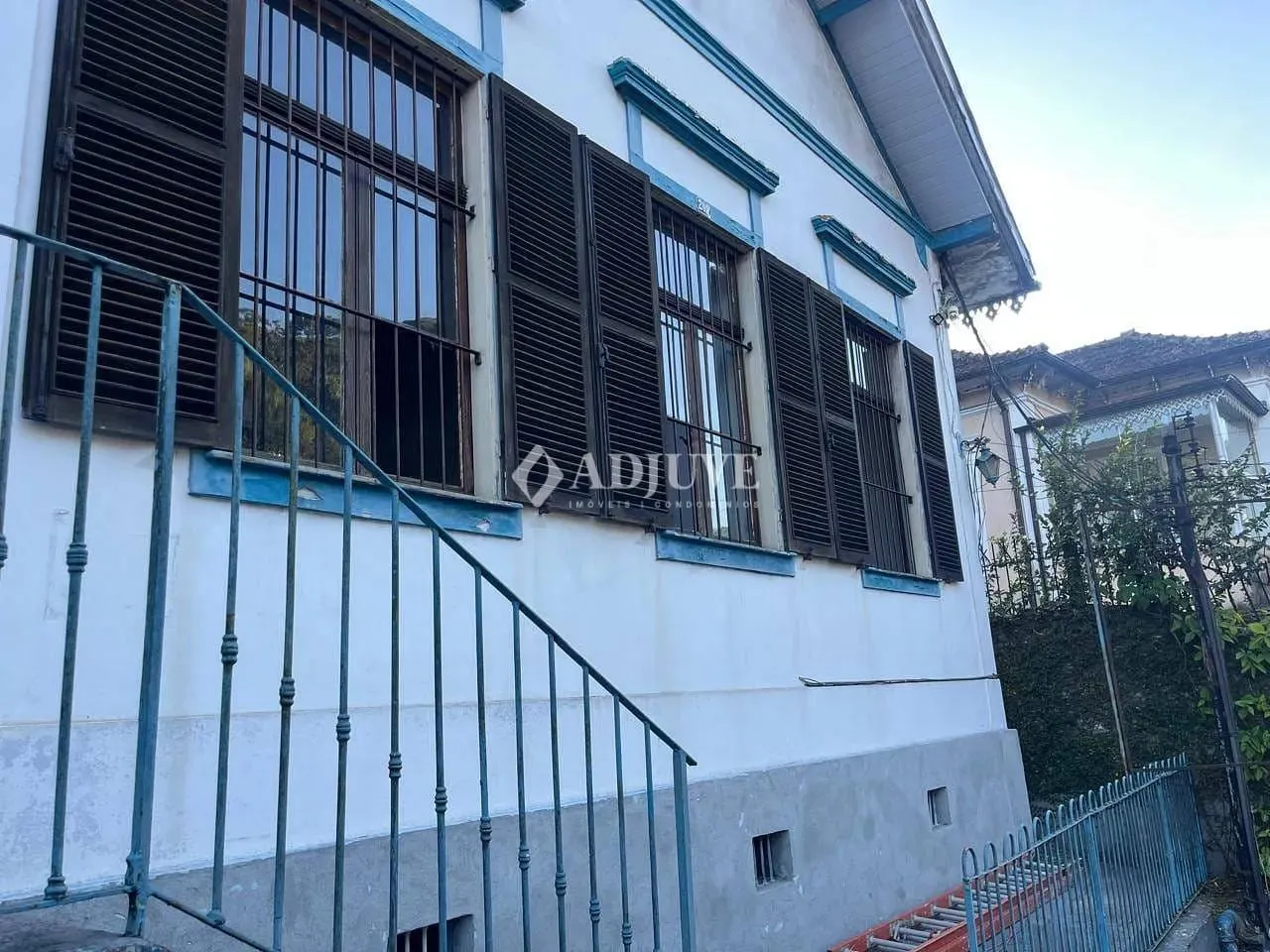 Casa para Locação Comercial 4 Quartos, 168M², Centro, Petrópolis - RJ
