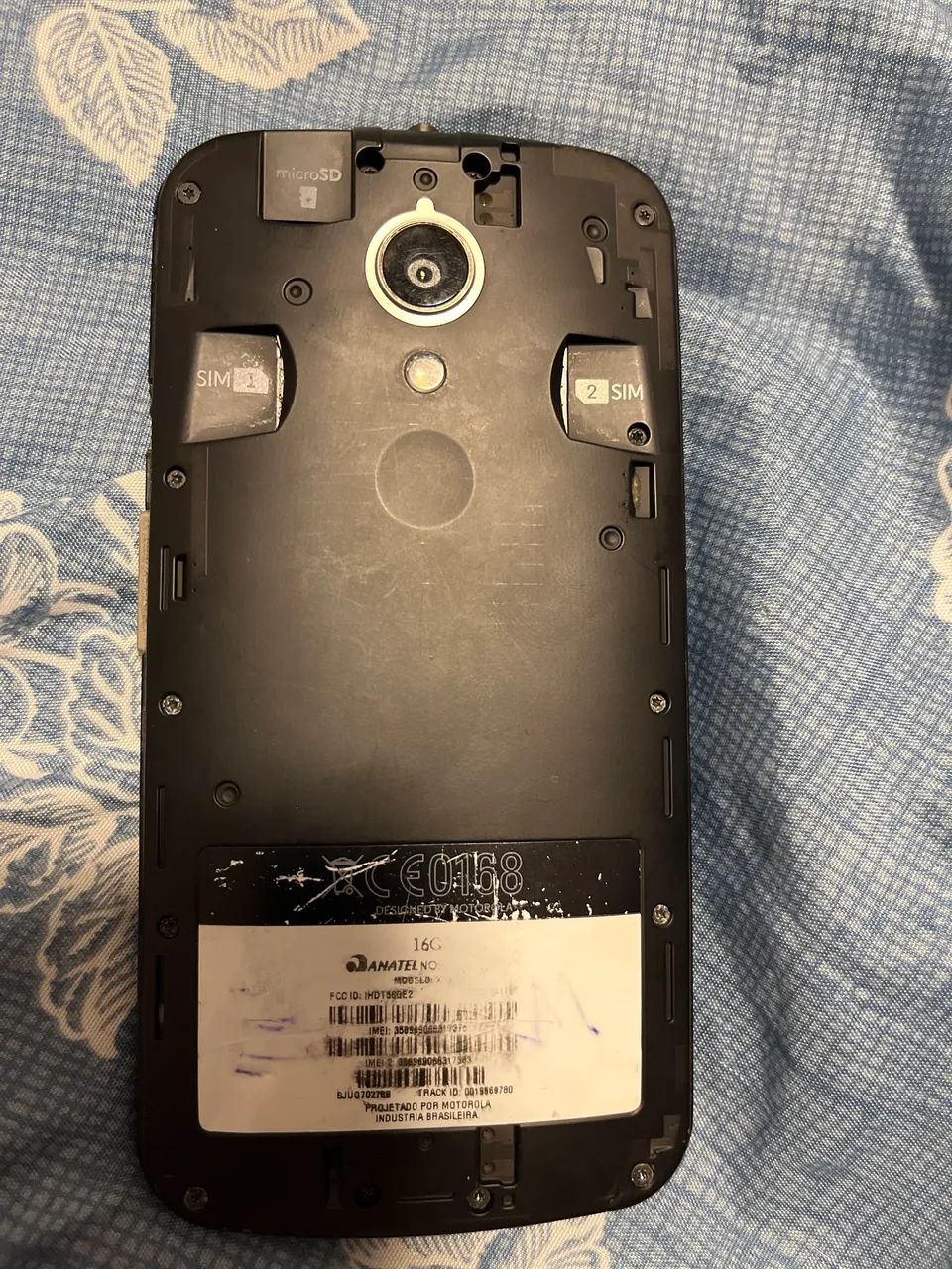 Carcaça Celular Moto G2 (Funcionando com Botão Power Quebrado)