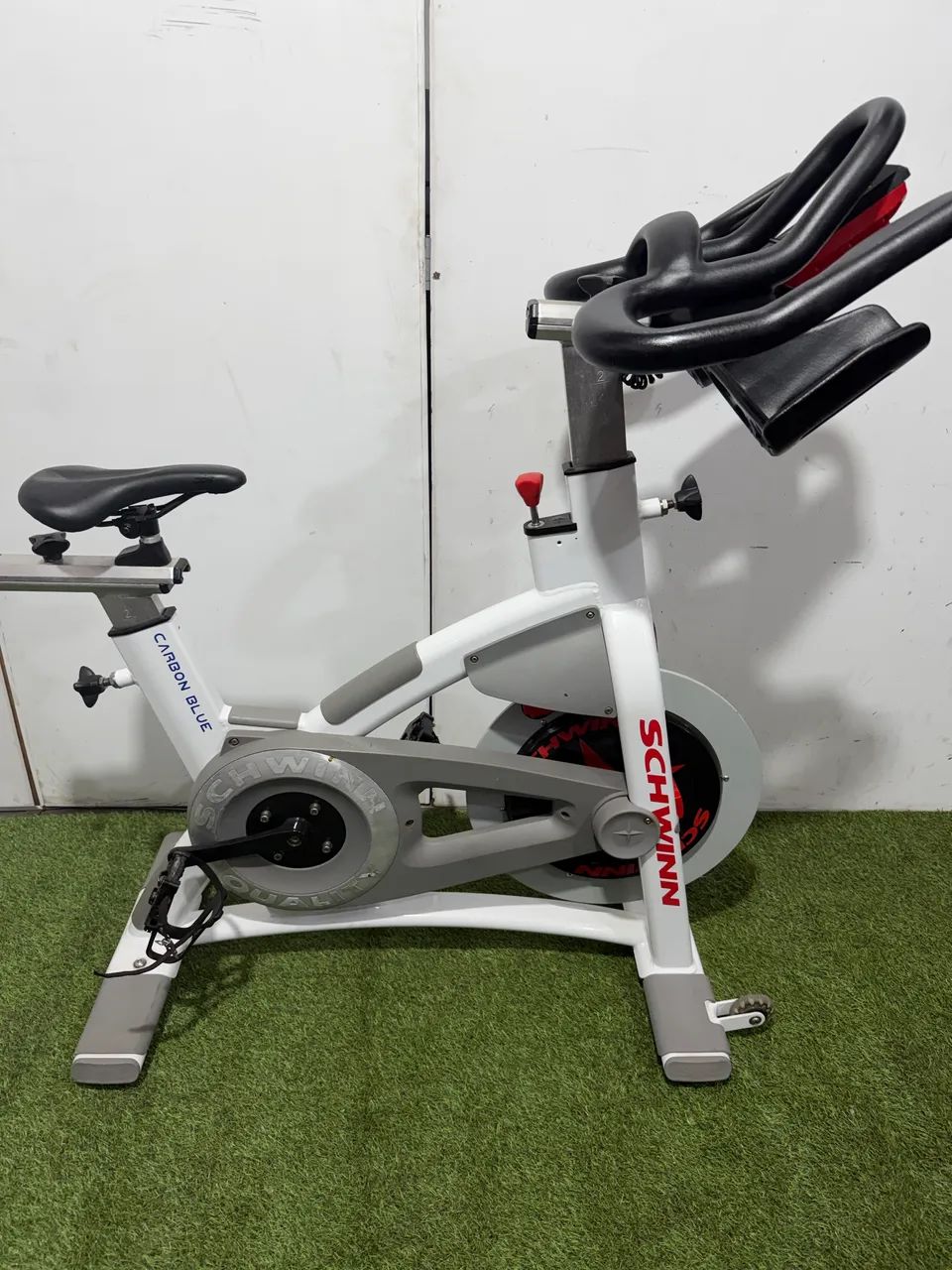 LOCAÇÃO BIKE SPINNING - IMPORTADA