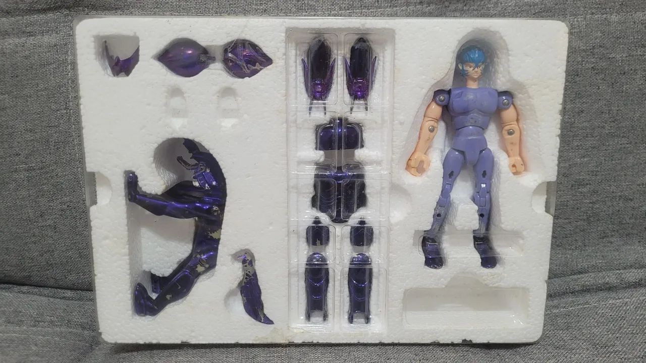 Boneco Fenrir Alioth Épsilon vintage diecast Bandai cavaleiros do