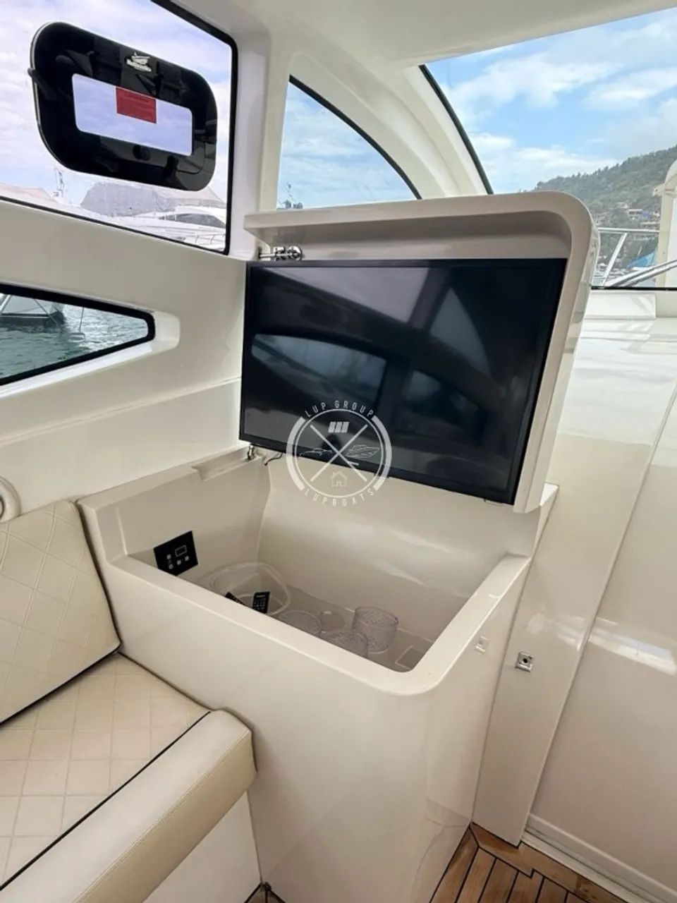 LANCHA REAL 40 LUXURY FLY - 2022 (PHANTOM, CORAL, NX BOATS, VENTURA, FOCKER) - Foto 8
