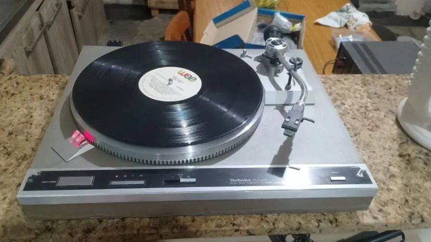 Toca disco da technics 