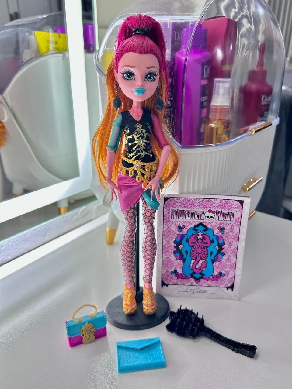 MONSTER HIGH - GIGI GRANT NEW SCAREMESTER COMPLETA G1