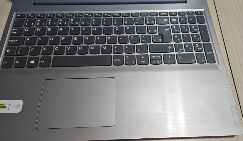 OFERTA IMPERDÍVEL!!! Notebook Lenovo Excelente Estado VTRS560 com 8Gb RAM e HD de 1Tb - Foto 2