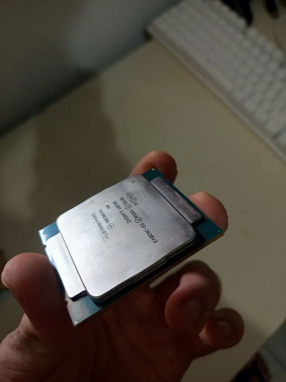 Intel Xeon E5 2620 V3 Processor63824107611905122