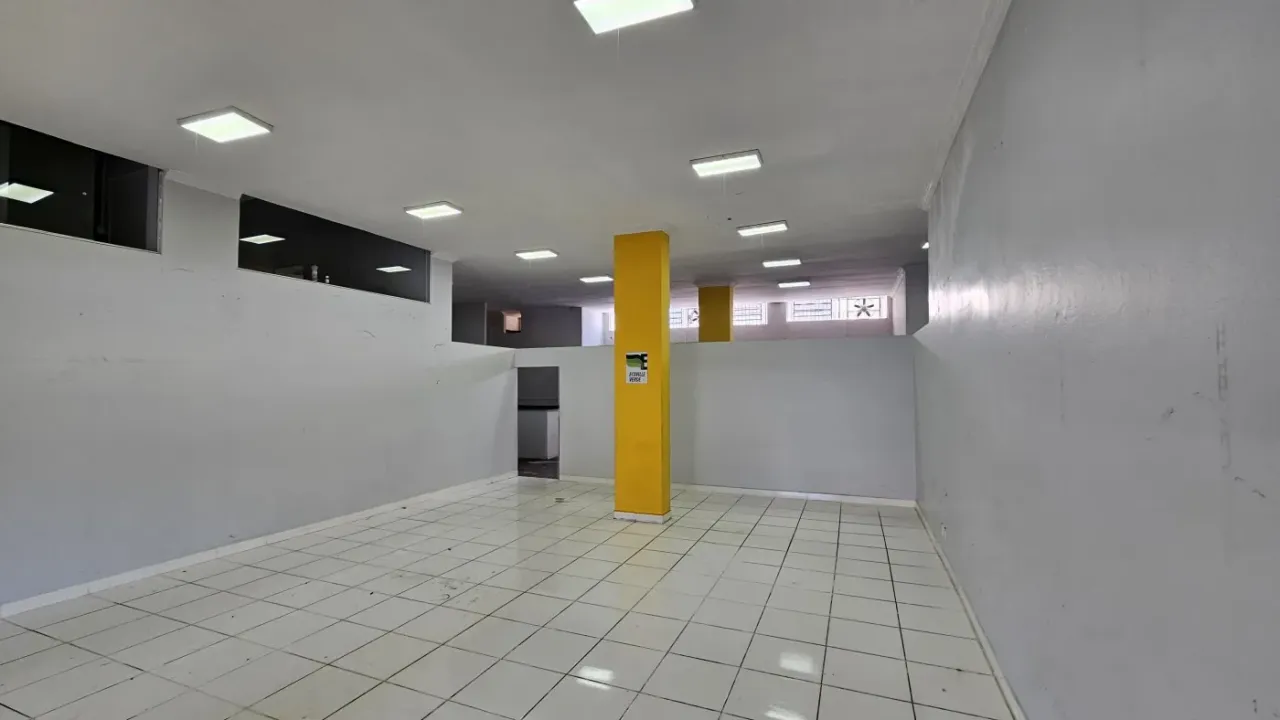 Sala Comercial para Locação em Goiânia, Setor Sul, 2 banheiros, 3 vagas