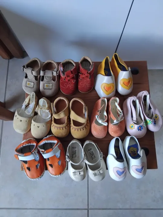 Sapatos para bebê - Diversas marcas e tamanhos