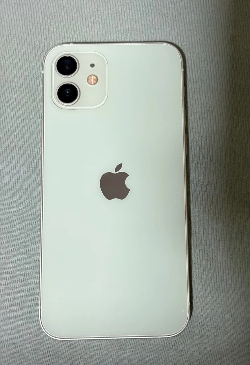 iPhone 12 verde 