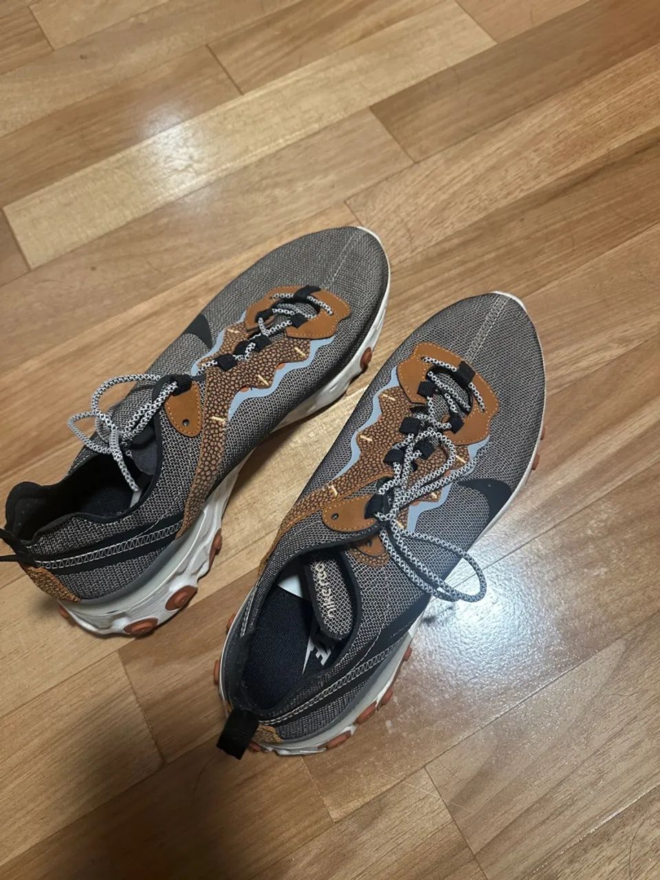 Nike React Element 55