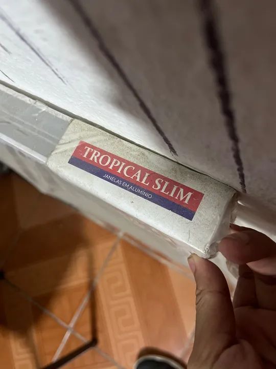 Janela de Alumínio Branca nova  - Foto 3