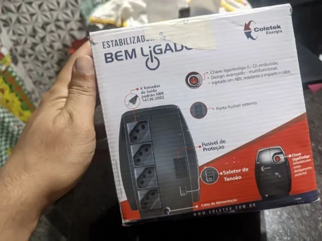 Estabilizador TS Shara Powerest 300VA, 4 Tomadas, Saida 115V, Entrada Bivolt, Preto 