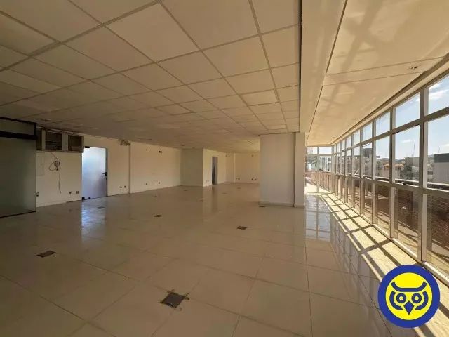 Andar corporativo para aluguel, no Bairro Trindade, com 225m² área util, área externa - Foto 3