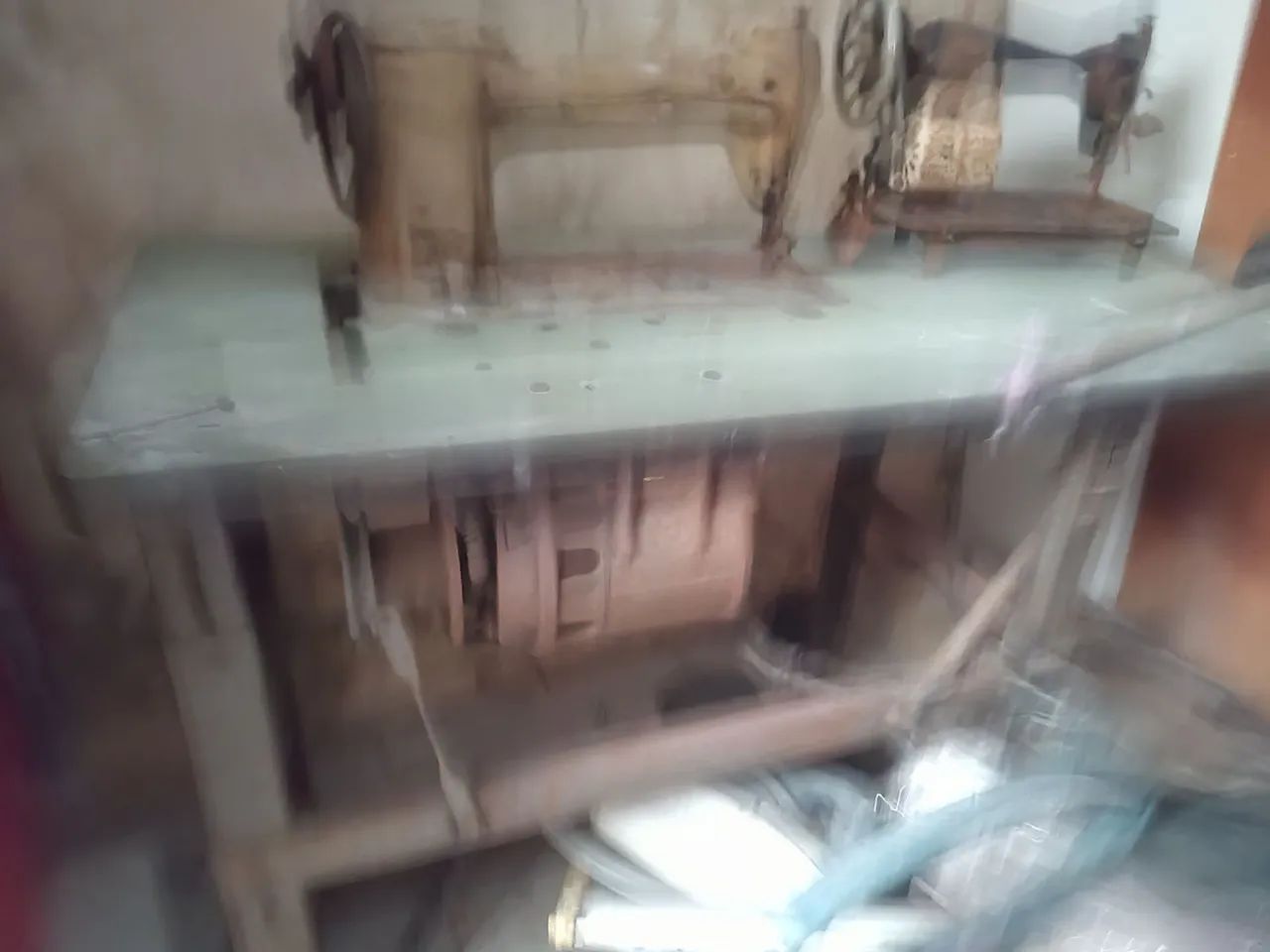 Máquina de costura industrial  - Foto 2