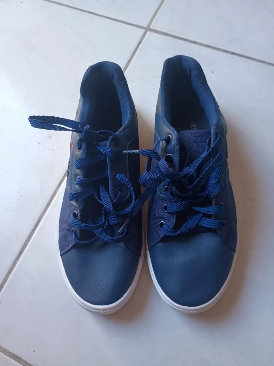 Tênis Azul Casual