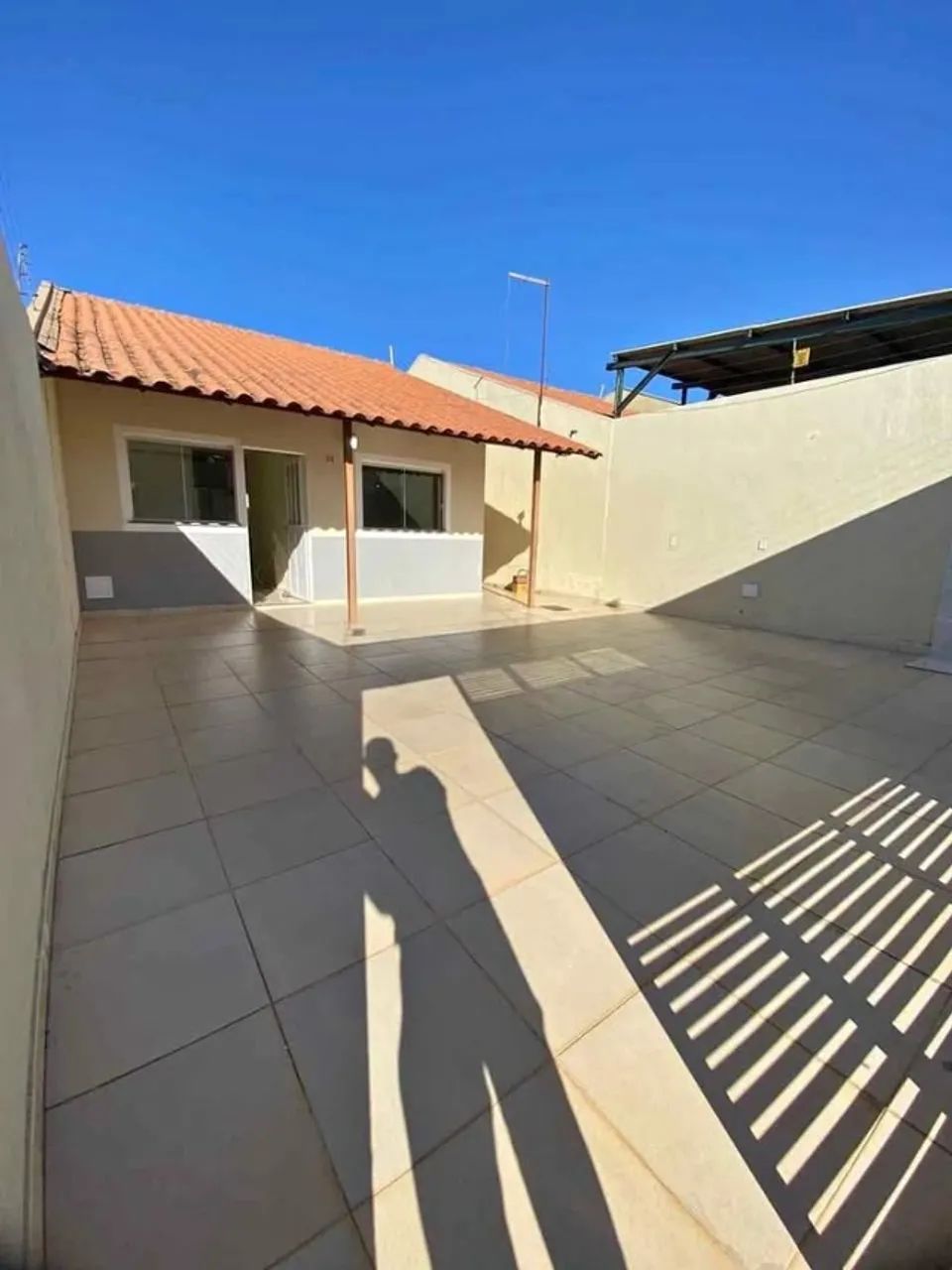 VENDO - CASA EM SANTANA