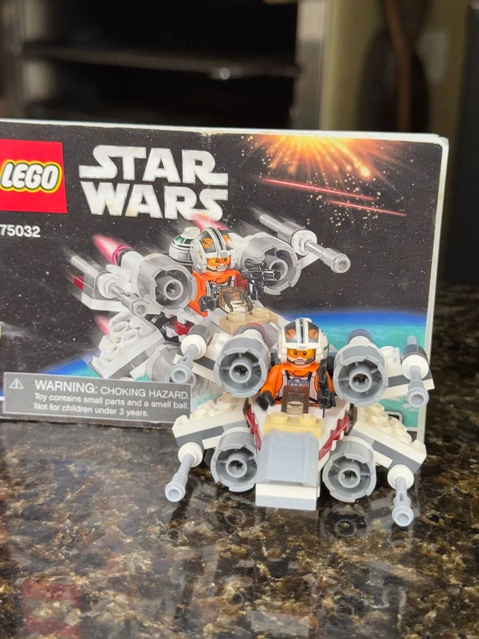 LEGO Star Wars - Caça Estelar X-Wing - Foto 3
