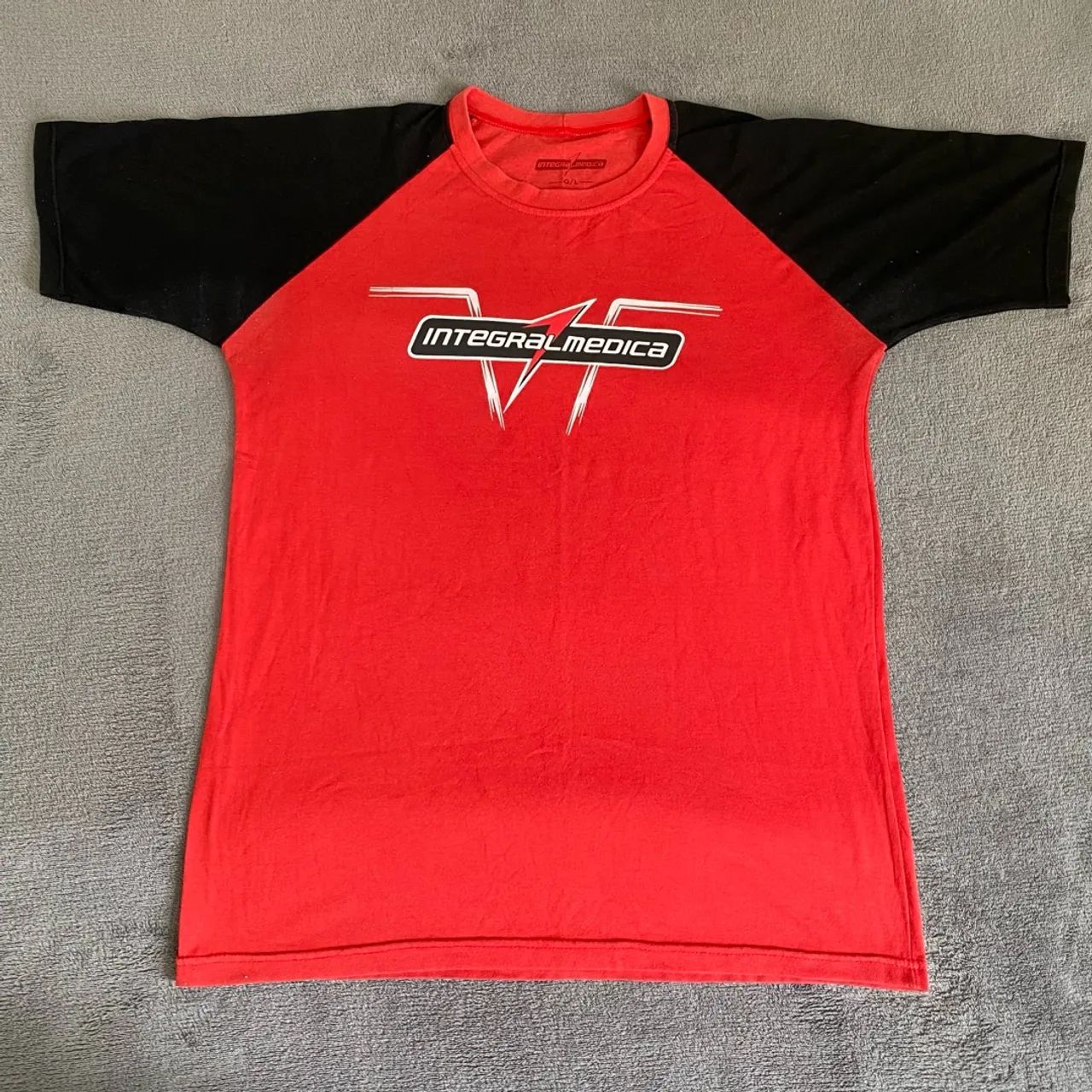 Camiseta Integralmédica G porém veste M (Leia o anúncio