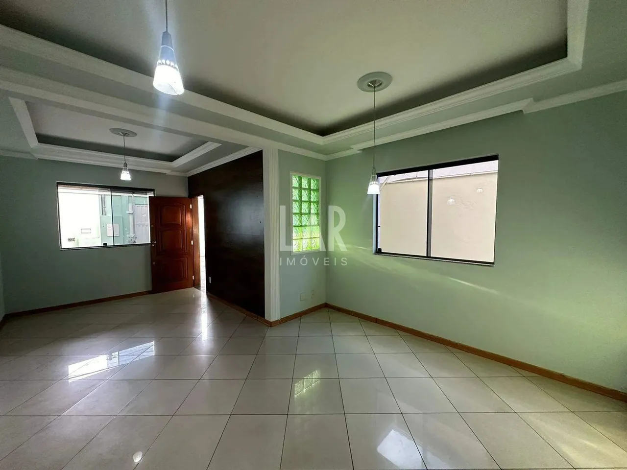 Casa para aluguel, 4 quartos, 1 suíte, 2 vagas, Planalto - Belo Horizonte/MG