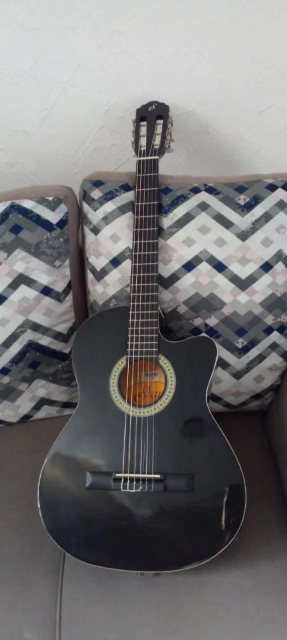 Violão pouco uso 64167786735617120